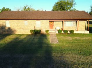 308 N Cotton Belt Ave, Gustine, TX 76455