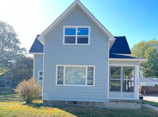 227 S 6th St, Tipp City, OH 45371
