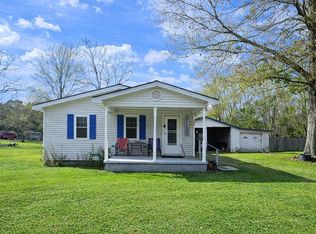 5113 Valley St, Moss Point, MS 39563