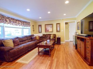 182 Oakwood Ave, West Long Branch, NJ 07764