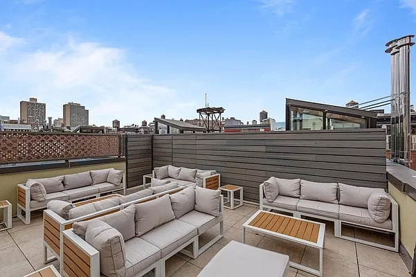 Rented by Bold Marketing | media 13