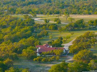 862 Grape Creek Rd, Fredericksburg, TX 78624