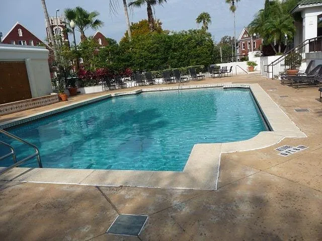 345 Bayshore Blvd #413 — Photo 28