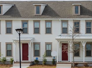 256 Oak Park St, Summerville, SC 29483