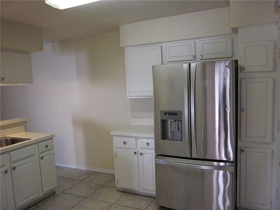 5th image of 1816 Place 1 Ln