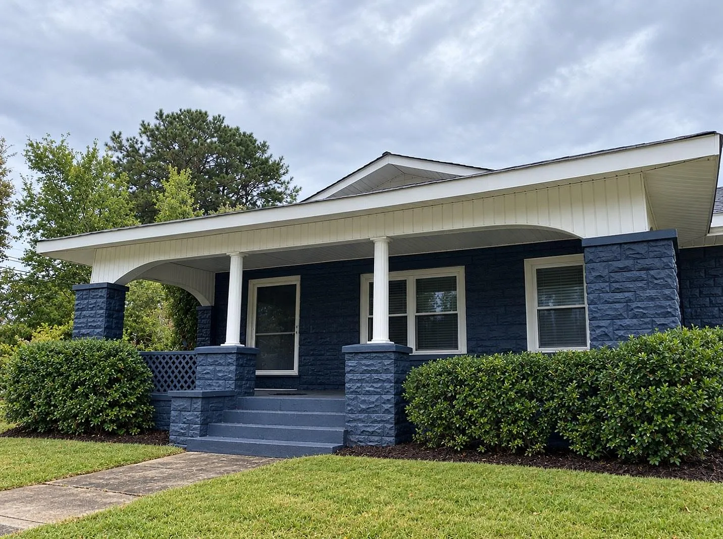 309 Hollywood Drive - 1 — Photo 1