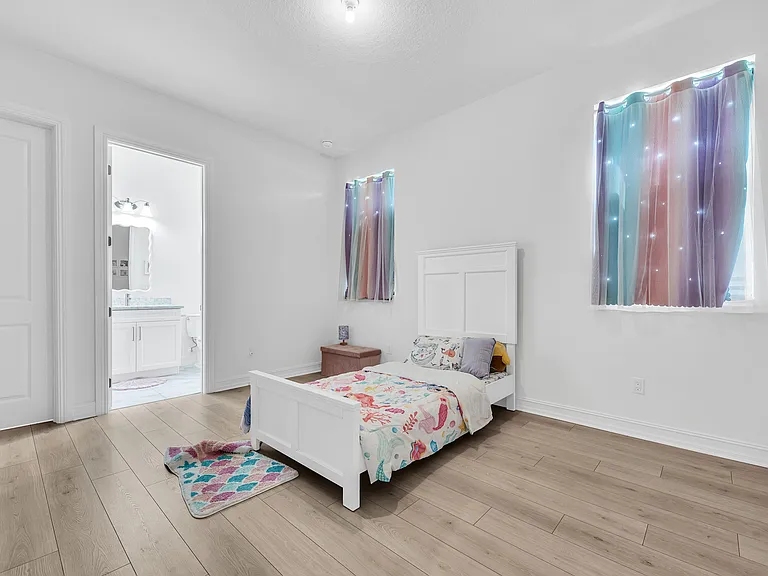 2989 SW Goldenglow Dr — Photo 17