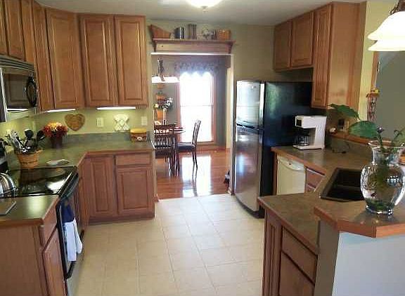 3rd image of 8859 Greencastle Dr NW