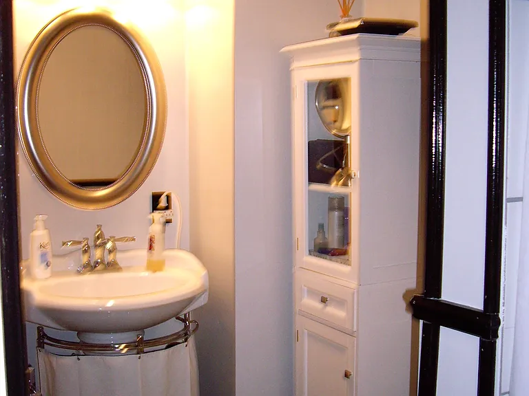 196 Bristol St #1 — Photo 9