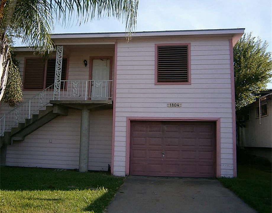 1st image of 1804 Bayou Homes Dr