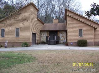 245 Lofton Dr, Fayetteville, NC 28311