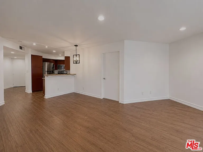 6140 Monterey Rd #208 — Photo 7