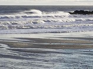 187 Sea Rd, Kennebunk, ME 04043