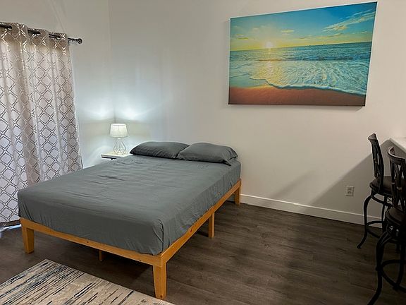 2nd image of 355 Kalanianaole St APT 110