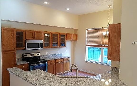 5th image of 307 Lakepark Trl