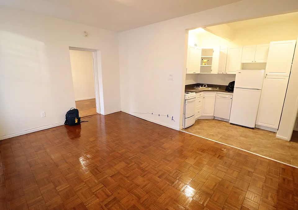 2nd image of 500 E 89th St APT 3B