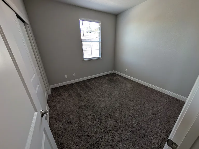 953 Posey St — Photo 23