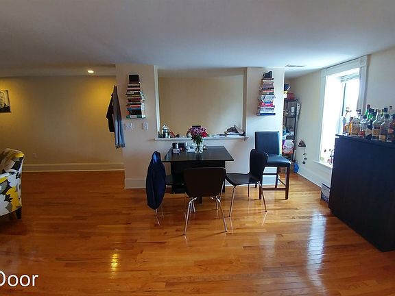 4th image of 4510 Manchester Ave #B