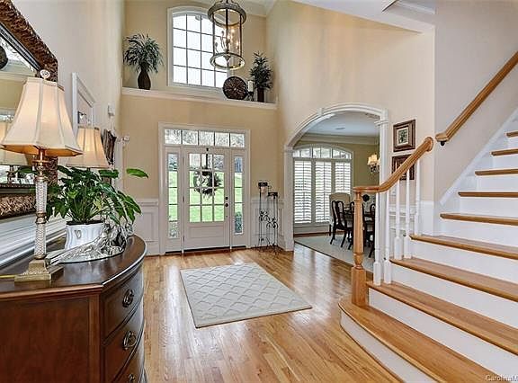 2nd image of 2699 Landing Pointe Dr