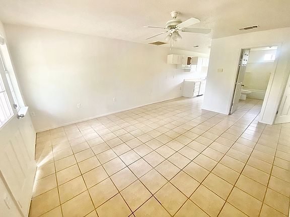 4th image of 7394 Cottonwood Creek Rd #7394B