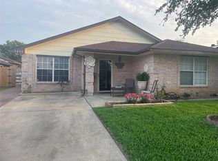 5238 Tato Dr, Dallas, TX 75211