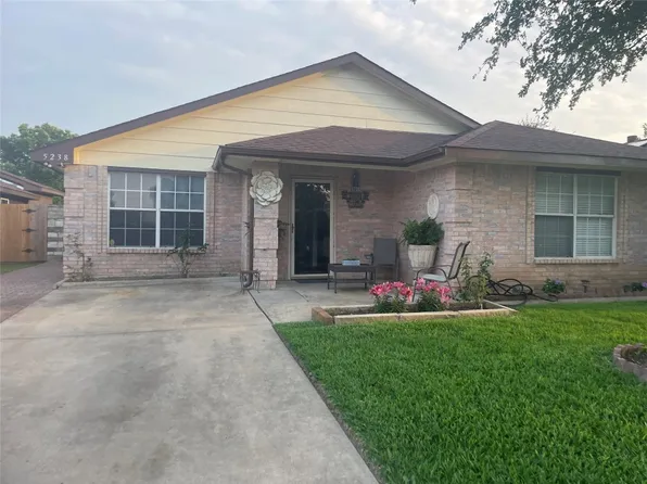 5238 Tato Dr, Dallas, TX 75211
