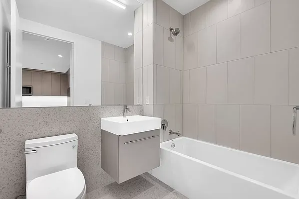 Rented by Modern Spaces | media 19