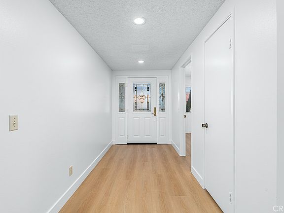 5th image of 1329 Hickory Dr