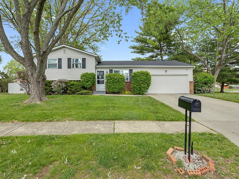 1st image of 1944 Coghill Dr