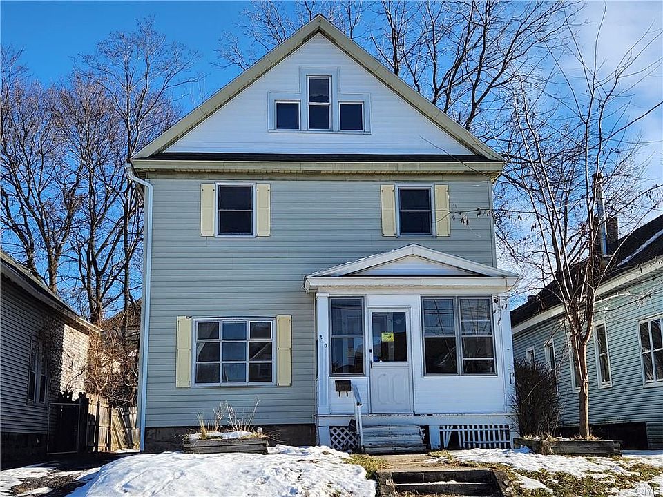 1st image of 210 Wadsworth St