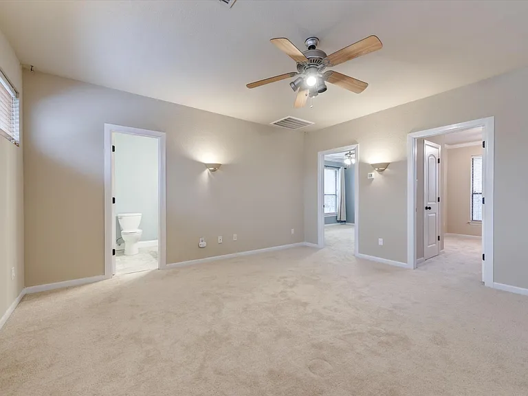 2420 Fawkes Ln — Photo 34