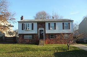 2nd image of 439 Williamstowne Ct