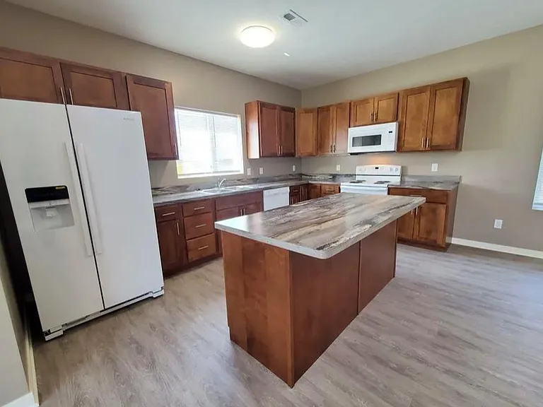 4842 Adams St #1 — Photo 3