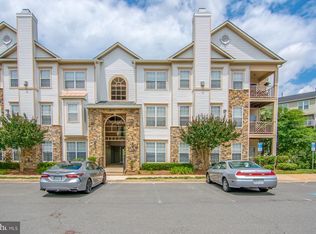 5916 Founders Hill Dr UNIT 103, Alexandria, VA 22310