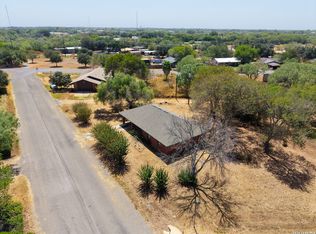 2826 Trails W, Pearsall, TX 78061