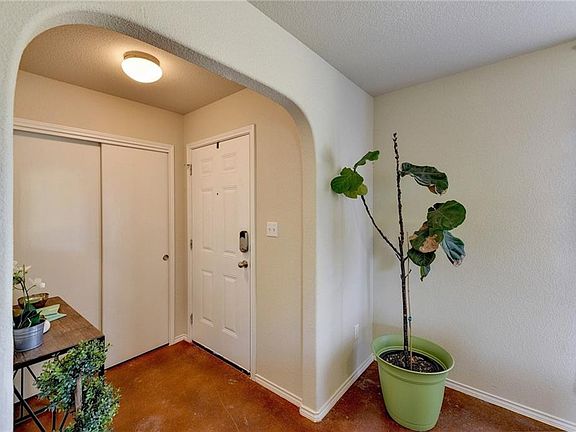 4th image of 4627 Credo Ln #164