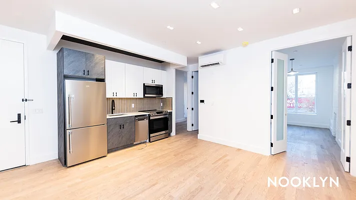 Rented by Nooklyn NYC LLC | media 18