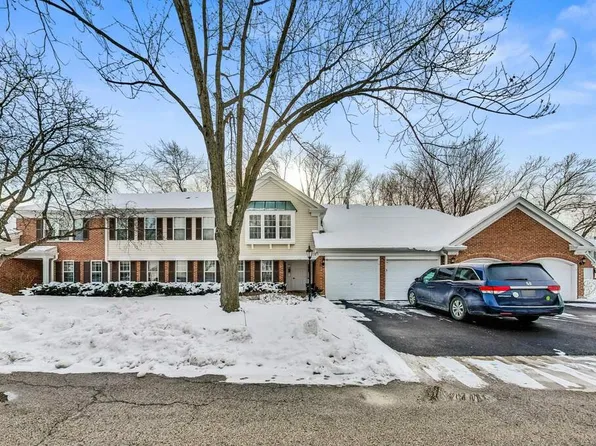 717 Burr Oak Ln APT D, Prospect Heights, IL 60070