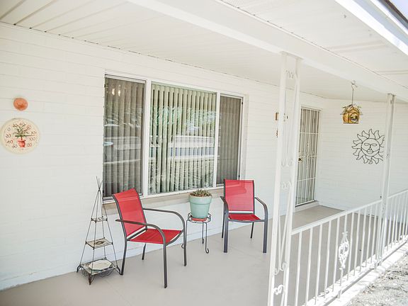 4th image of 5254 E University Dr