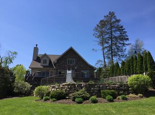 1302 Old Bay Rd, Johnsburg, IL 60051