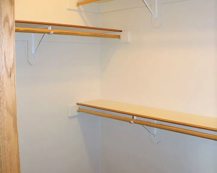 460 Cameron Way — Photo 18