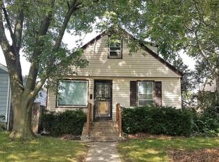 5261 N 33rd St, Milwaukee, WI 53209