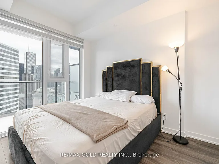 20 Edward St #2506 — Photo 13