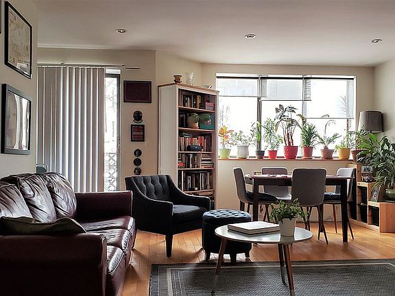 4th image of 11940 Metropolitan Ave APT E2