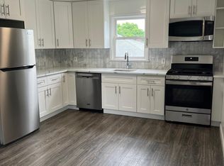 38 Brandon Rd FLOOR 2, Yonkers, NY 10704