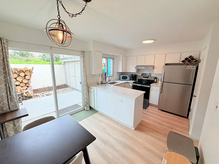 901 Florida Rd #4 — Photo 18