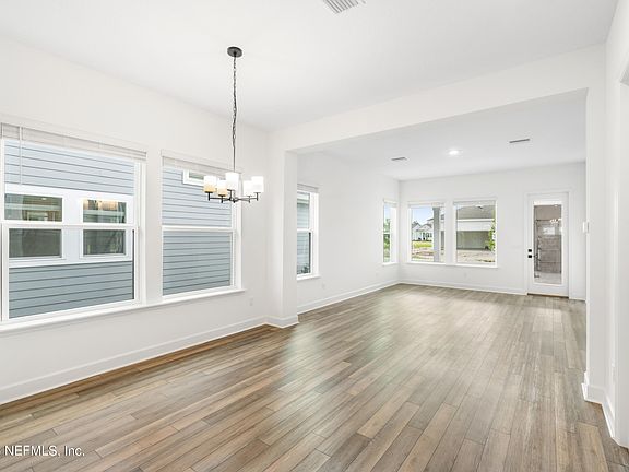 5th image of 108 ALSTON Drive