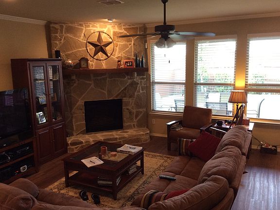 5th image of 593 Miramar Dr