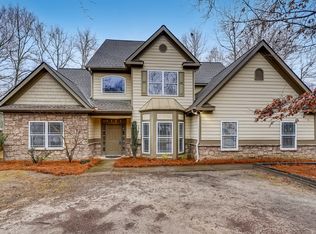 352 Margie Dr, Winder, GA 30680