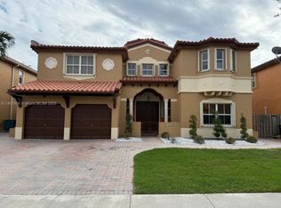 15530 SW 26th St, Miami, FL 33185
